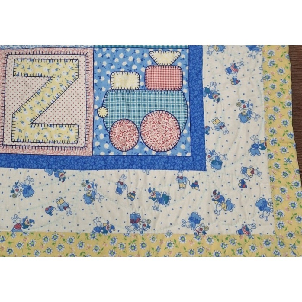 VTG 80s 90s ABC Alphabet Baby Blanket Quilt Patchwork‎ Style Yellow Bunnies - Picture 6 of 6